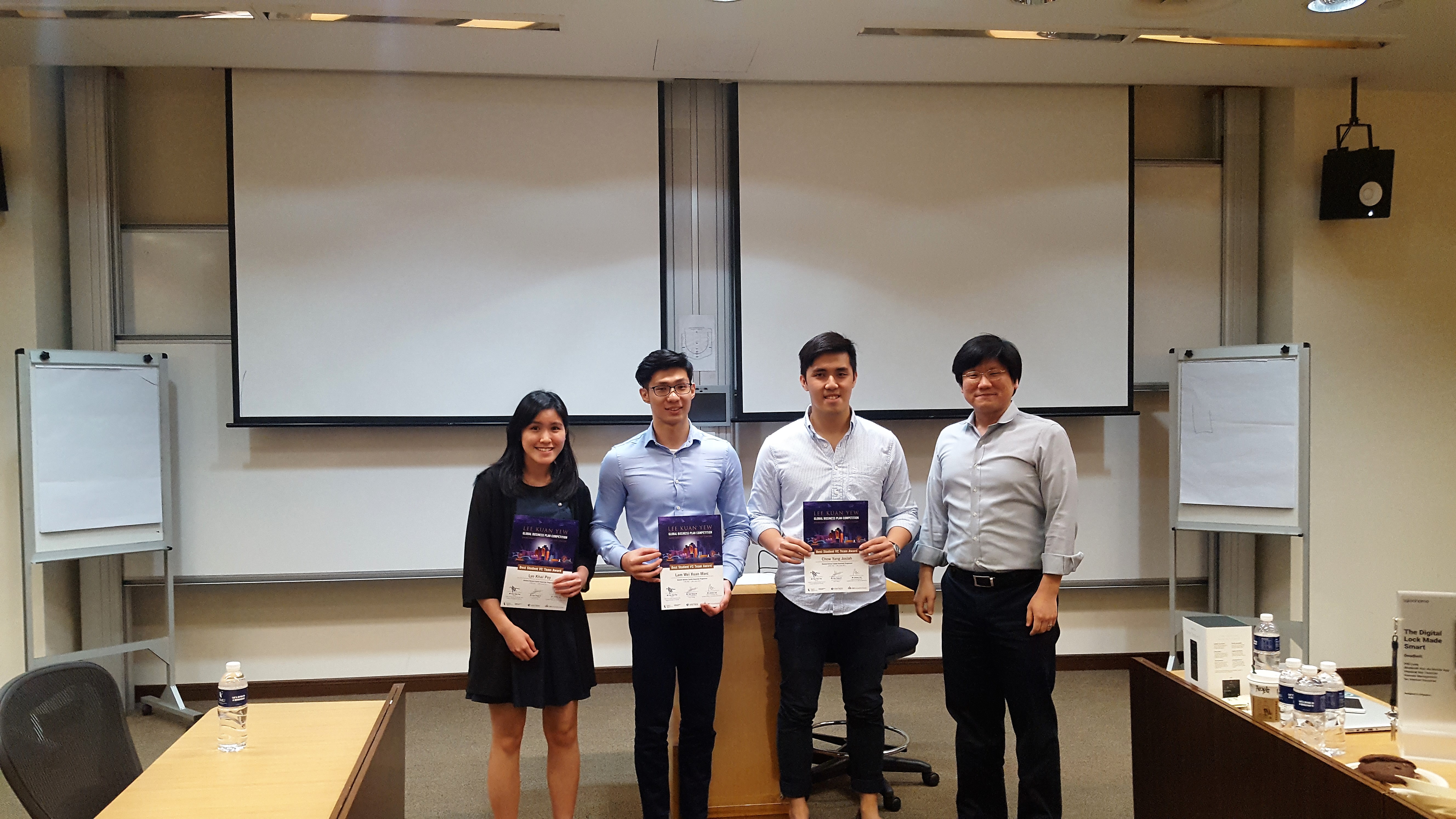 Team 1 awarded BstudentVC, LKYGBPC, 2017, Best Student Venture Capital Team Awardest Student Venture Capital Team Award